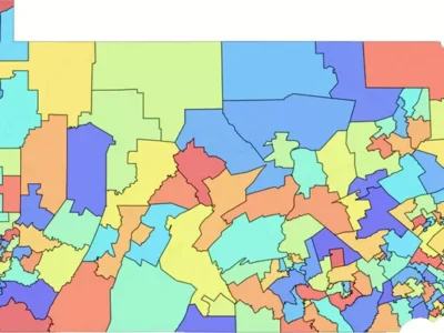 Panel approves final Pa. legislative maps in bipartisan vote