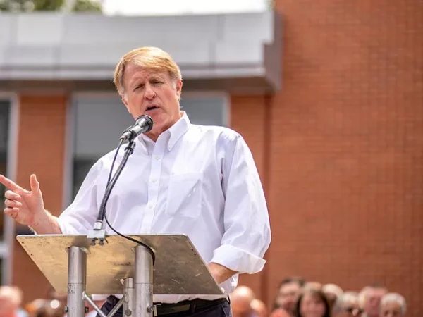 Fitzgerald ups ante in minimum wage saga with lawsuit aimed at County Council