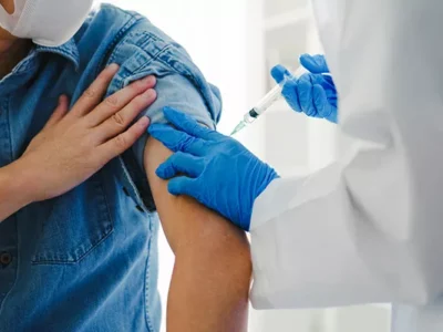 COVID-19 vaccine may become annual, like flu shot