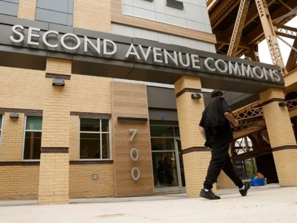 Pittsburgh officials dedicate new low-barrier homeless shelter with wraparound services