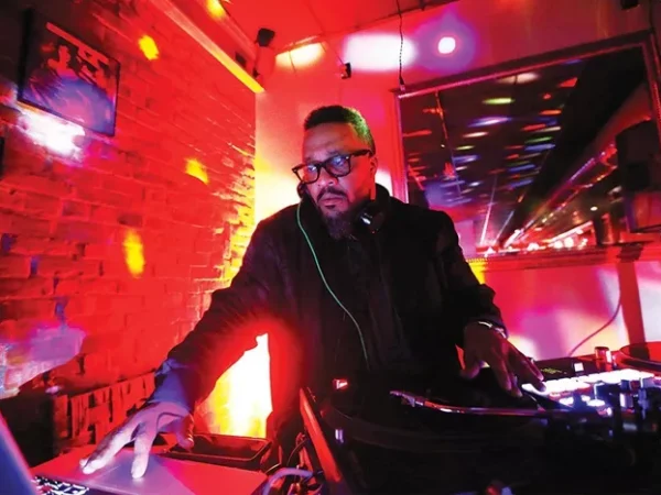 Hip Hop Summit showcases Pittsburgh emcees, DJs, street artists, and more