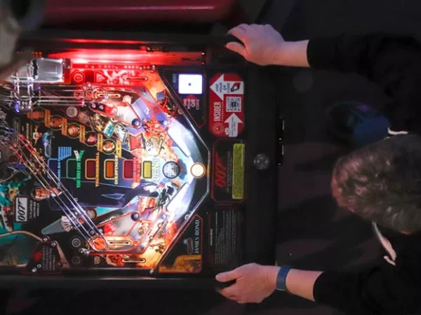 Pittsburgh Women’s Pinball League members name their favorite places and machines