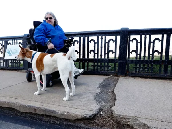 Pittsburgh’s favorite tourist spot poses enduring challenges for disabled community