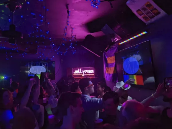 On the Tahn: Dance parties at Casa Brasil, Two Frays, and more (April 6-8)