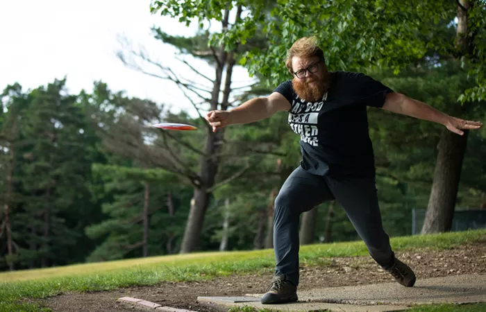 230614-discgolf-schenleypark-rshiring035.webp