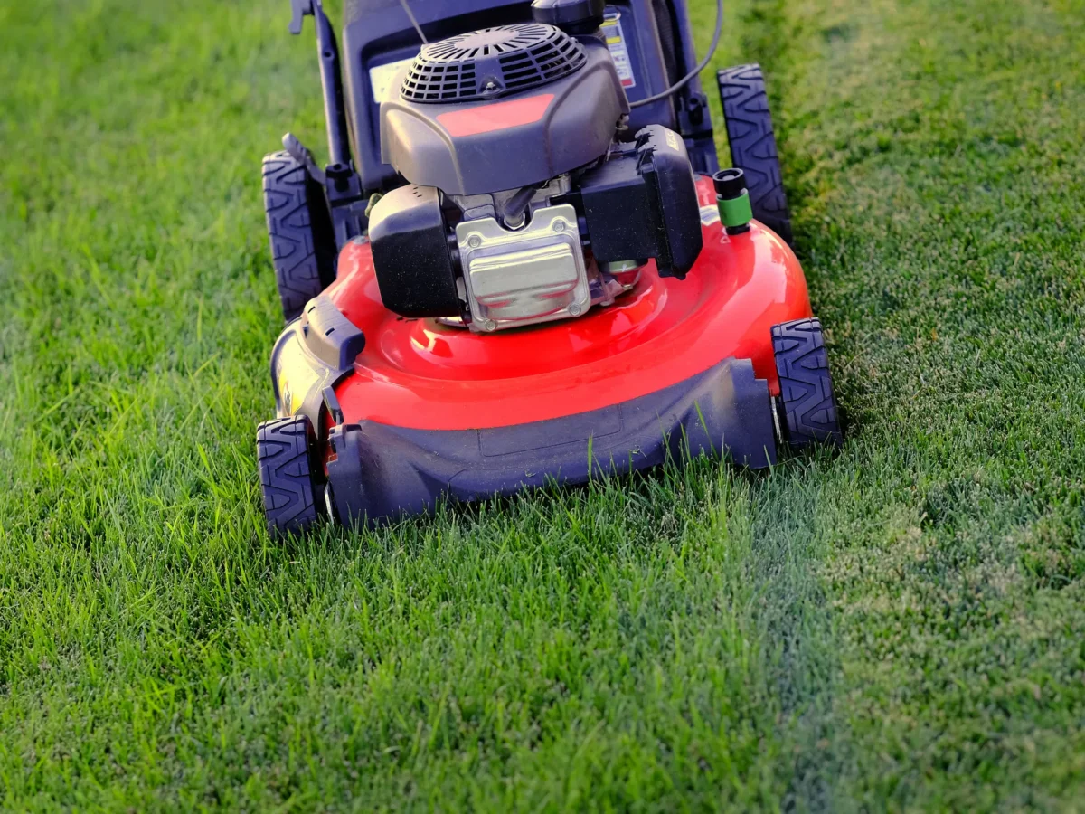 GreenPal, the “Uber of lawncare,” is coming to Pittsburgh to cut your grass