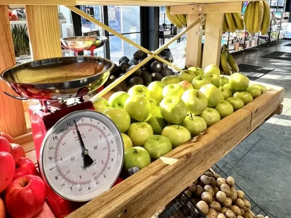 Pizza appreciation, late-night ice cream, wine deals, and more Pittsburgh food news