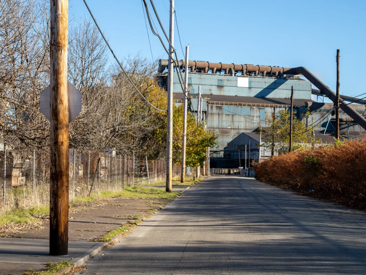 Braddock’s Out of the Furnace, now and then