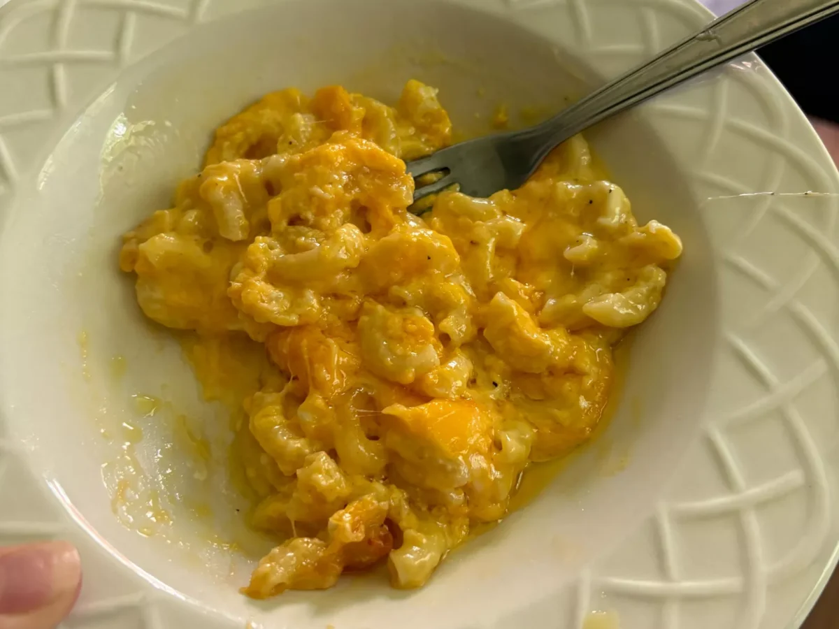 Yinzer Yums of Yesteryear: Carmi’s famous mac and cheese