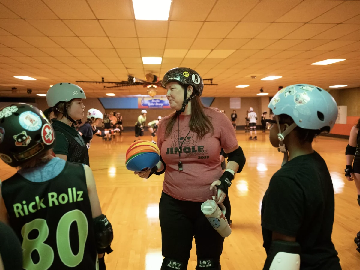The Pittsburgh Derby Brats welcome cool kids and old heads to the pack