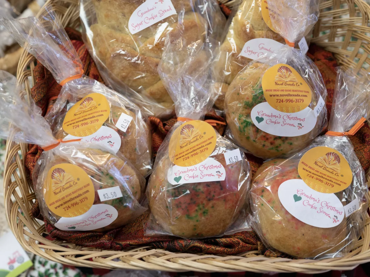 Novel Breads Co. combines books and bread to create a paradise for lovers of literature and carbs