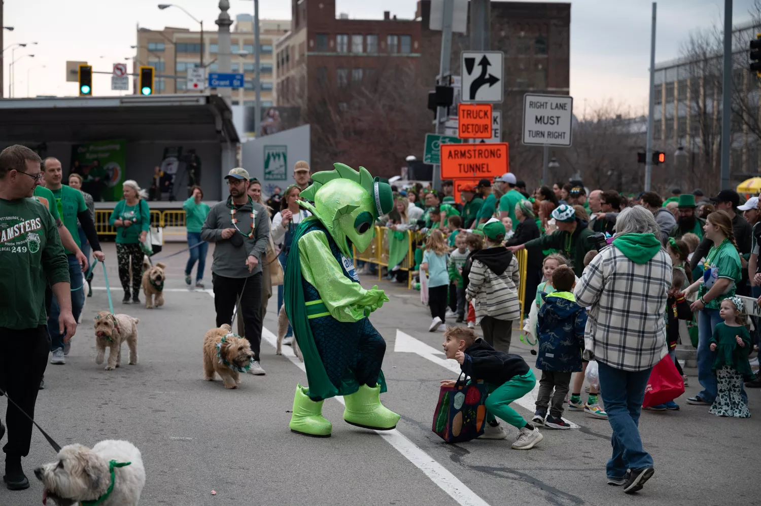 Thousands flock Downtown for 2025 St. Patrick's Day Parade - Pittsburgh ...