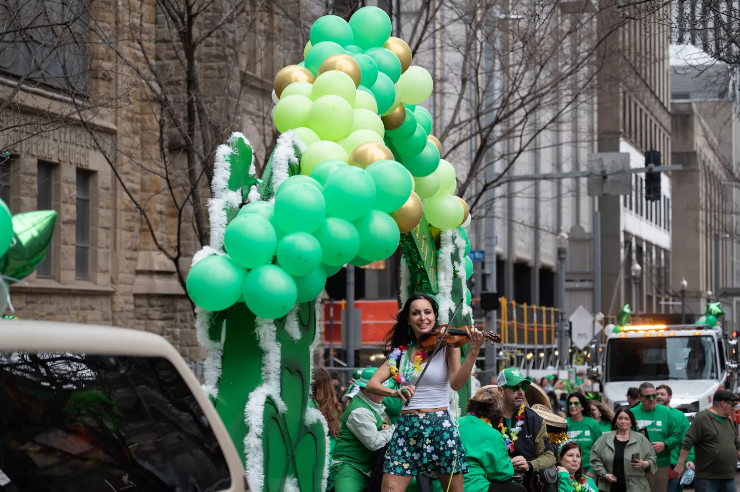 Thousands flock Downtown for 2025 St. Patrick's Day Parade - Pittsburgh ...