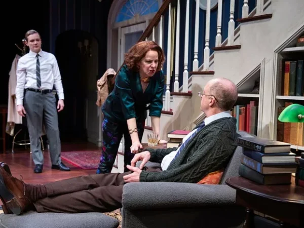 Pittsburgh Public Theater bares its teeth with Who’s Afraid of Virginia Woolf?