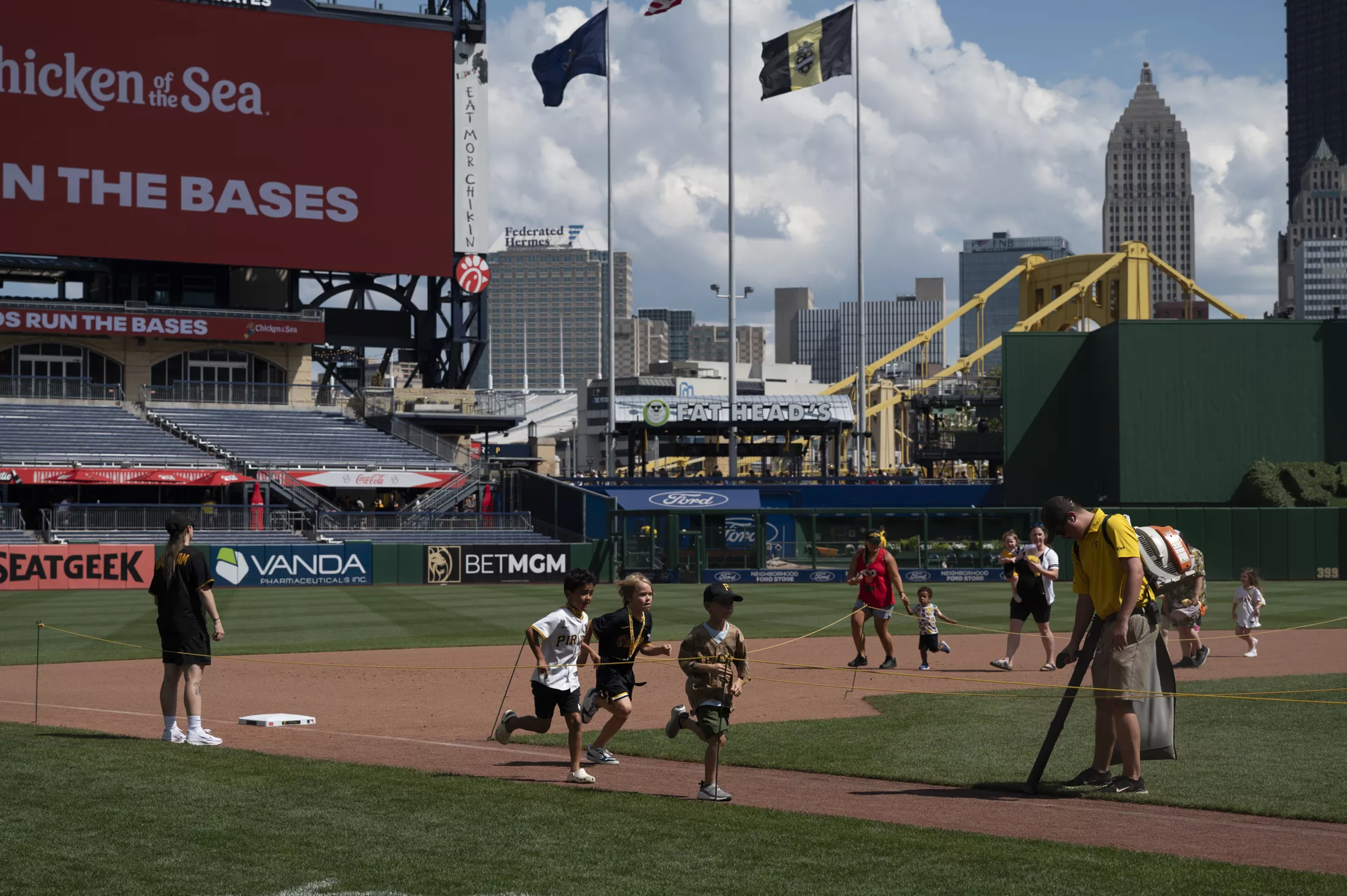 082425_buccos-21.webp