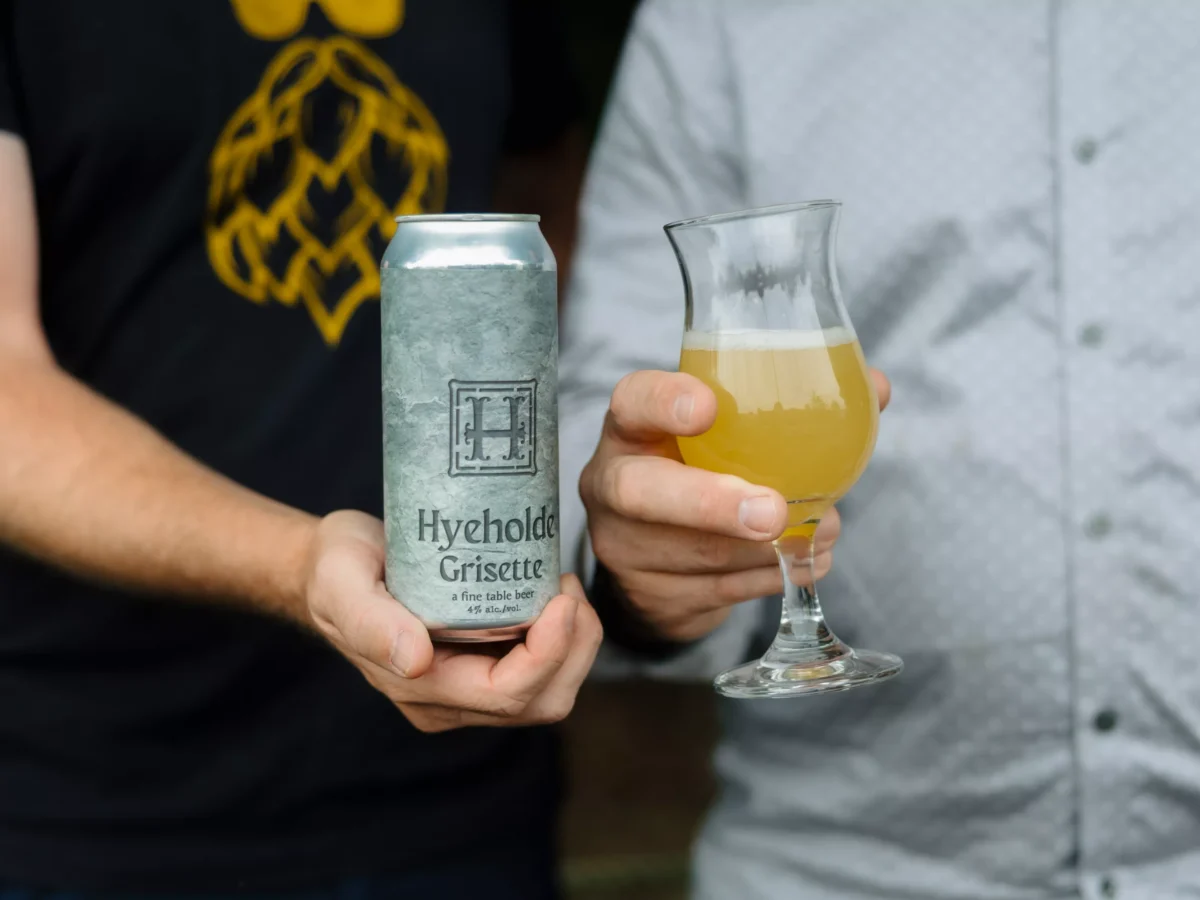 A lobster grab, a new Moonlit Burgers location, and more Pittsburgh food news