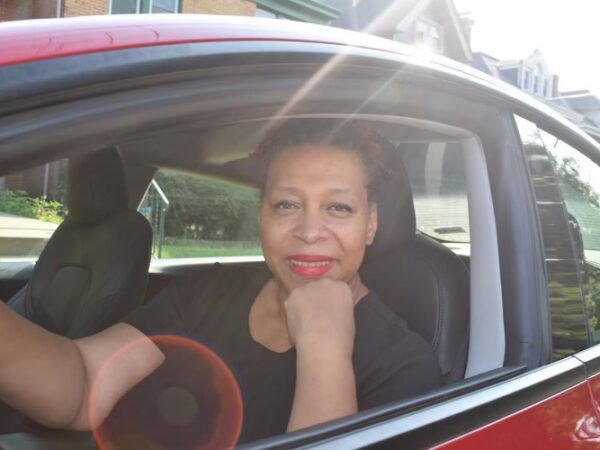 As safety concerns swirl Uber and Lyft, one Pittsburgh local is building a women-only rideshare service