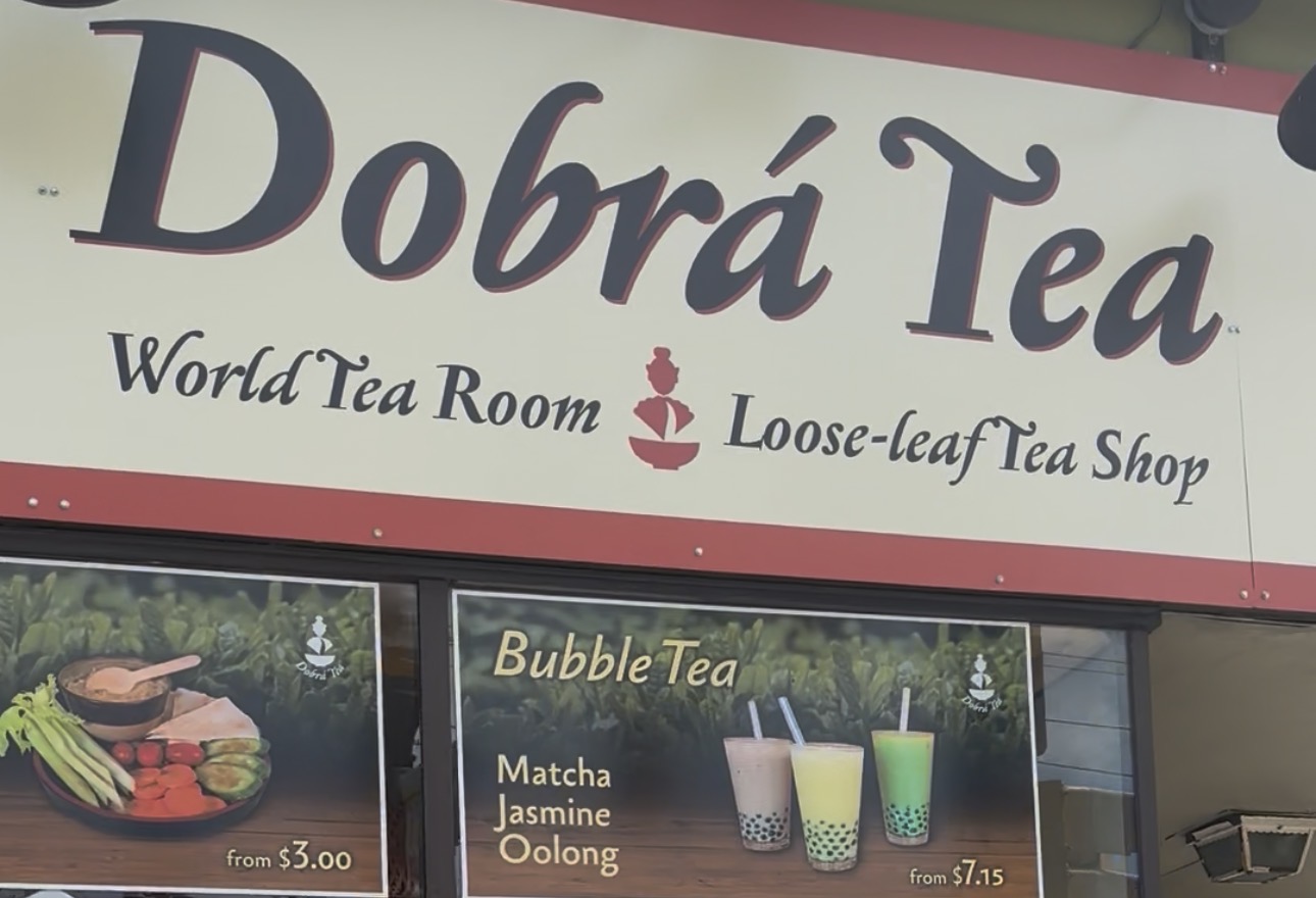 Stacy Eats Squirrel Hill: Learning to relax at Dobrá Tea